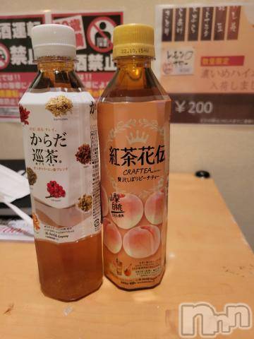 新潟デリヘル奥様特急 新潟店(オクサマトッキュウニイガタテン)ゆかり(29)の2022年10月18日写メブログ「12 203号室のお兄さま」