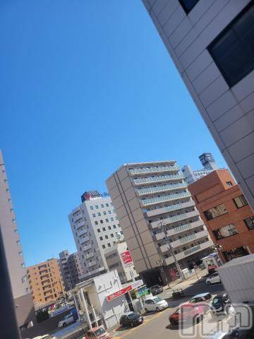 新潟デリヘル奥様特急 新潟店(オクサマトッキュウニイガタテン)ゆかり(29)の2023年2月28日写メブログ「出勤」