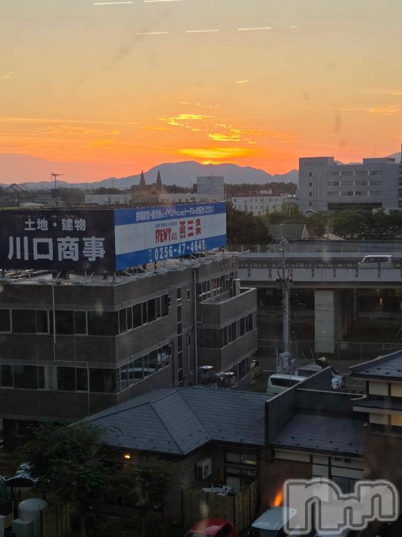新潟デリヘル奥様特急 新潟店(オクサマトッキュウニイガタテン)ゆかり(30)の2026年8月22日写メブログ「これから」