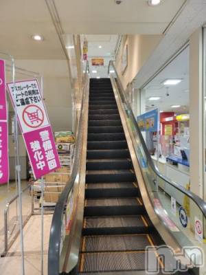 新潟デリヘル 奥様特急 新潟店(オクサマトッキュウニイガタテン) ゆかり(29)の10月22日写メブログ「三条ワシントンホテルの本指様」