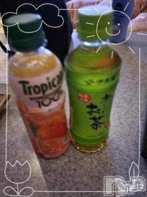 新潟デリヘル 奥様特急 新潟店(オクサマトッキュウニイガタテン) ゆかり(29)の3月30日写メブログ「ブルーシャトー36号室のお兄さま」