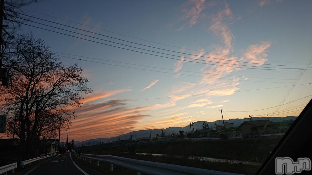 松本発ぽっちゃり癒し姫 松本店(イヤシヒメマツモトテン) 【B】小林しずく(26)の12月9日写メブログ「♪。.:＊・゜♪。.:＊・゜キレーイ♪。.:＊・゜♪。.:＊・゜」