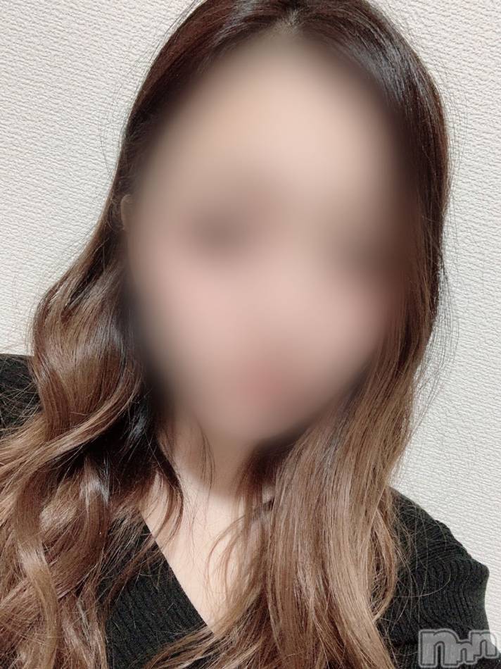 長岡デリヘル(ナガオカシソウゴウデリヘルカラー)の2021年1月18日お店速報「新人ちゃん続々入店！！本日11時～初出勤りおんちゃん☆彡」