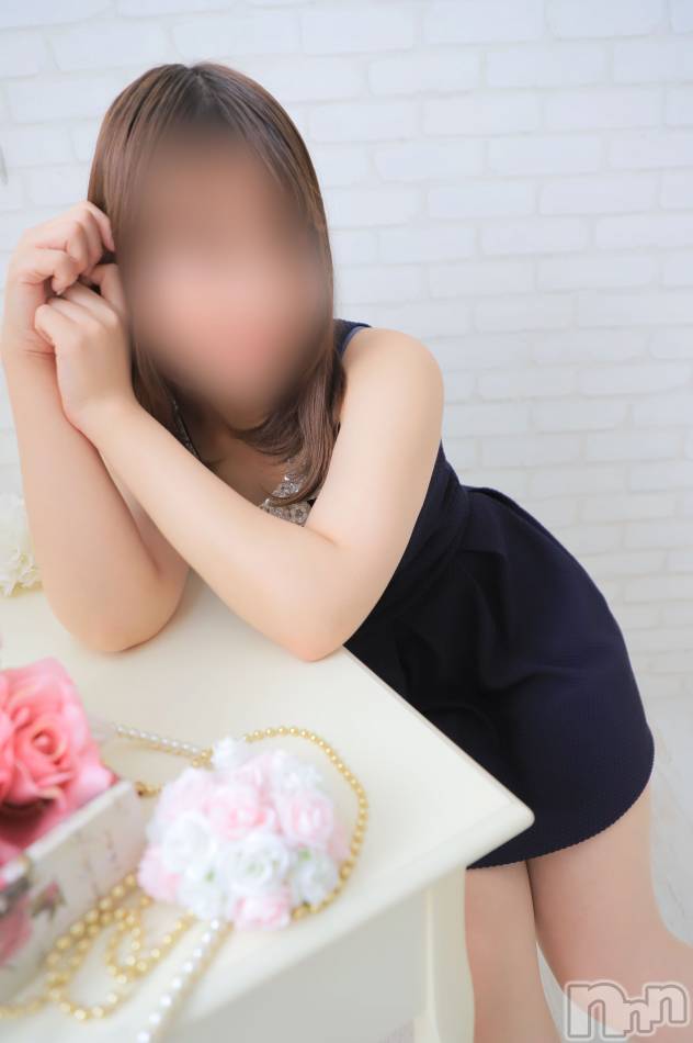 長岡デリヘル(ナガオカシソウゴウデリヘルカラー)の2021年3月10日お店速報「昼間っからイっちゃう！？新人ちゃんも出勤中！」