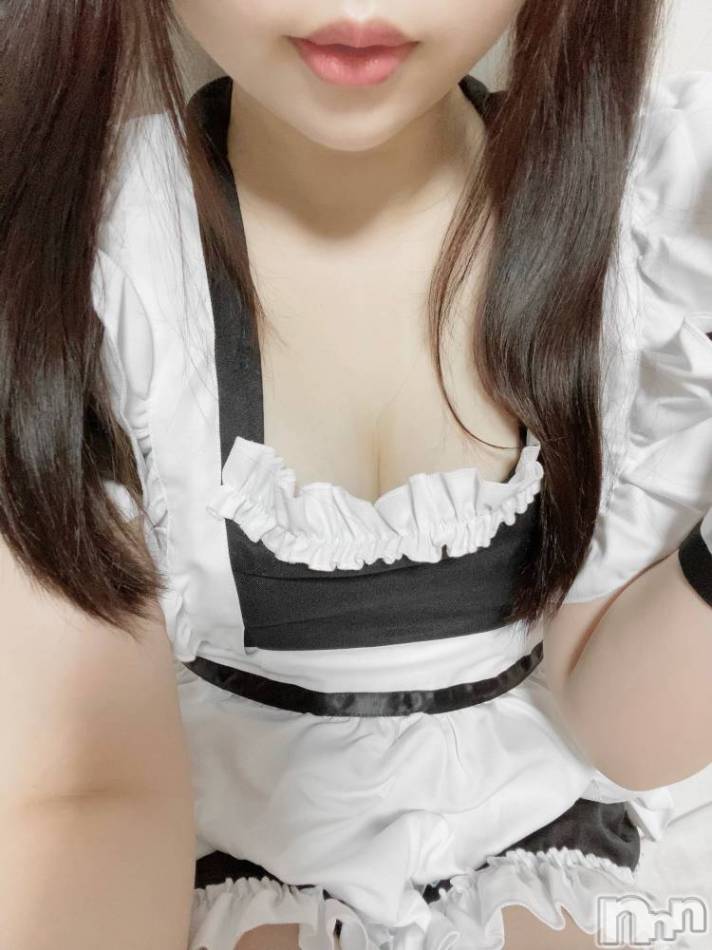 長岡デリヘル(ナガオカシソウゴウデリヘルカラー)の2022年1月9日お店速報「即完売注意！エロくて若い子出勤中♡」