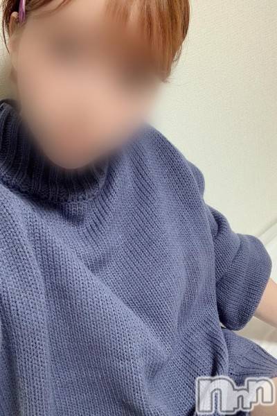 長岡デリヘル(ナガオカシソウゴウデリヘルカラー)の2022年11月20日お店速報「新人ちゃんすぐお伺い可能♪ななみちゃん・りこちゃん」
