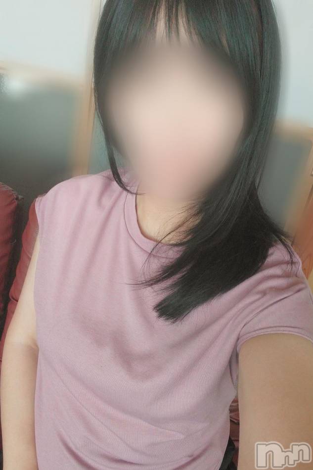 長岡デリヘル(ナガオカシソウゴウデリヘルカラー)の2023年7月22日お店速報「新人みかちゃん初出勤🔥他にも多数出勤中！」