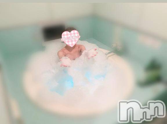 長岡デリヘル(ナガオカシソウゴウデリヘルカラー)の2024年12月25日お店速報「今年もあと少し　女の子とイチャイチャし残して後悔してませんか？」