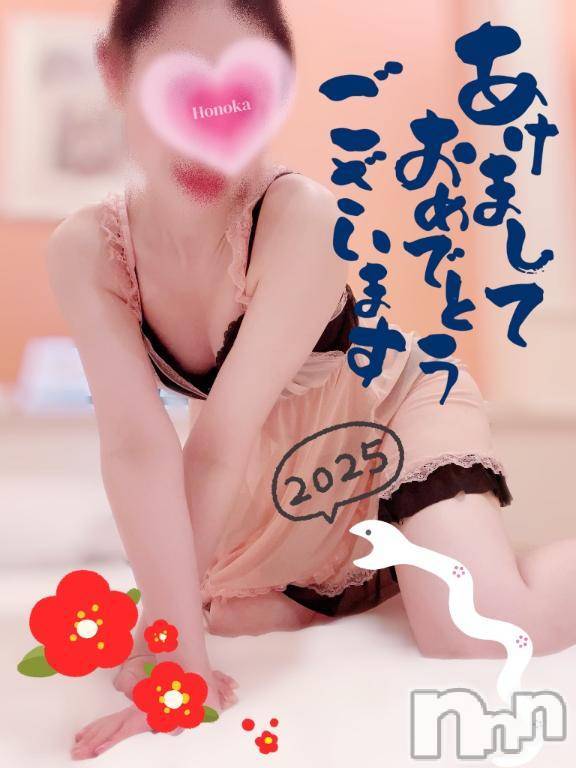 長岡デリヘル(ナガオカシソウゴウデリヘルカラー)の2025年1月3日お店速報「2025年、姫初めはCOLORで😚🎍」