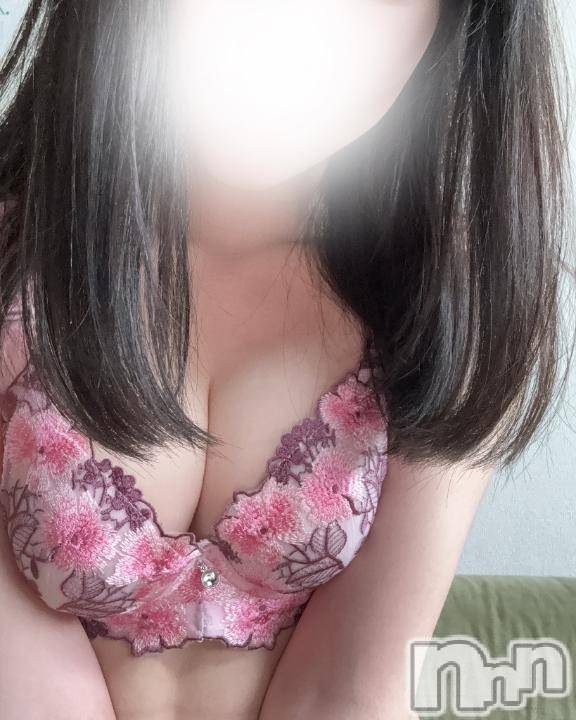 長岡デリヘル(ナガオカシソウゴウデリヘルカラー)の2025年4月9日お店速報「本日は女の子が多めに出勤予定❗❗お問い合わせをお待ちしてます💕」