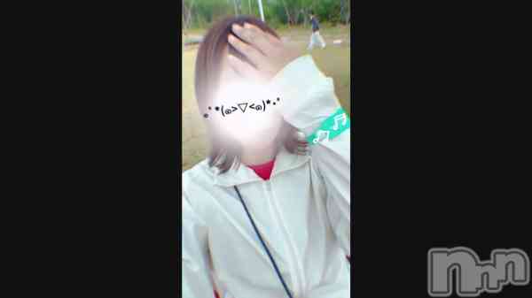 ��╰���뢤���╯��