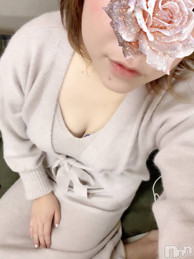上越人妻デリヘルらぶ妻　～新潟の人妻が集う店～(ラブツマ) 永田ゆうこ★舌技に自信アリ♪(38)の11月23日写メブログ「目がエロい。」