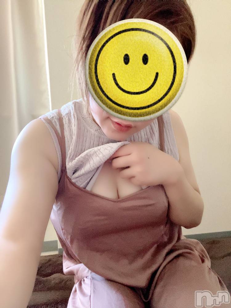 上越人妻デリヘルらぶ妻　～新潟の人妻が集う店～(ラブツマ) 永田ゆうこ★舌技に自信アリ♪(38)の8月3日写メブログ「暑くて溶けちゃう。」