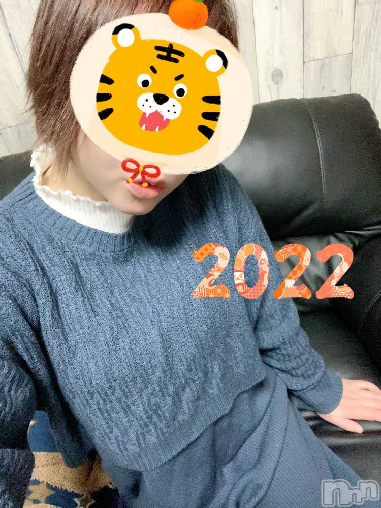 上越人妻デリヘルらぶ妻　～新潟の人妻が集う店～(ラブツマ) 永田ゆうこ★舌技に自信アリ♪(38)の1月4日写メブログ「ケツの神様、私をお守りください。」