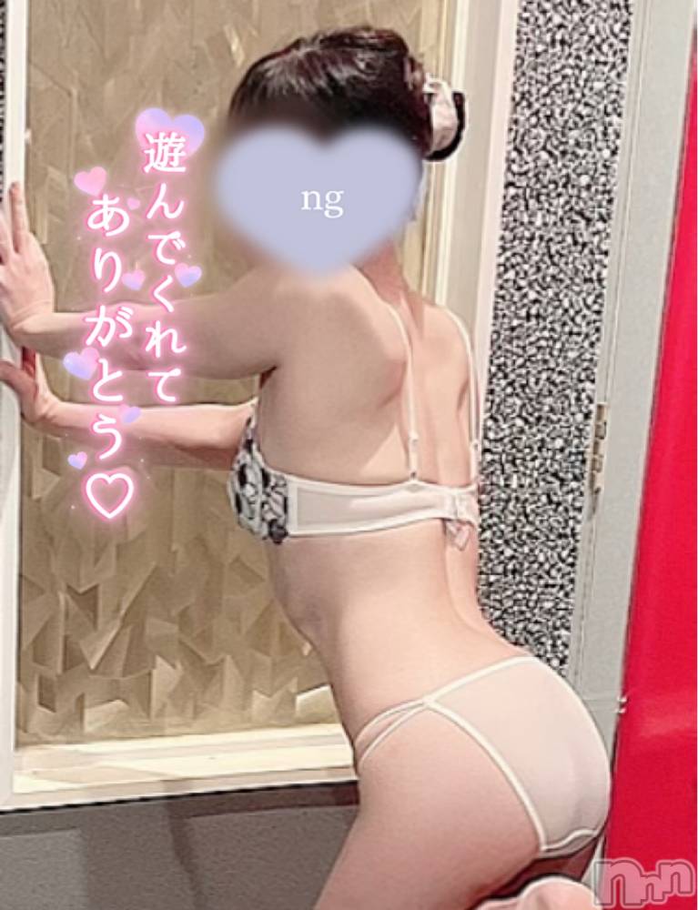 新潟人妻デリヘル人妻楼　新潟店(ヒトヅマロウ　ニイガタテン) 美鈴(37)の7月4日写メブログ「元恋人同士が5組という設定」