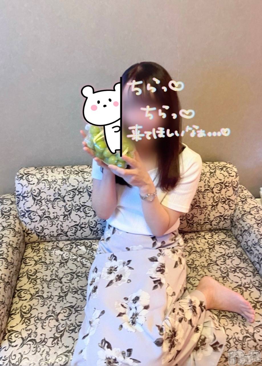 新潟人妻デリヘル人妻楼　新潟店(ヒトヅマロウ　ニイガタテン)美鈴(37)の2022年10月13日写メブログ「おはようございます♡」