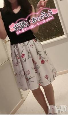 新潟人妻デリヘル 人妻楼　新潟店(ヒトヅマロウ　ニイガタテン) 美鈴(37)の7月1日写メブログ「雨は冷たいけどぬれていたいの」