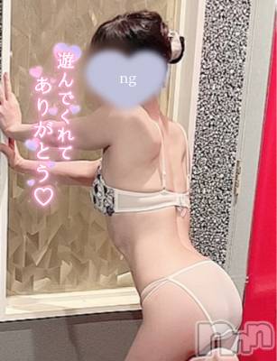 新潟人妻デリヘル 人妻楼　新潟店(ヒトヅマロウ　ニイガタテン) 美鈴(37)の7月4日写メブログ「元恋人同士が5組という設定」