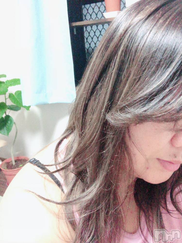 上越デリヘル上越最安値！奥様Deli急便(ジョウエツサイヤスネ！オクサマデリキュウビン) 限定レア出勤 はるか(42)の11月25日写メブログ「あろはー」