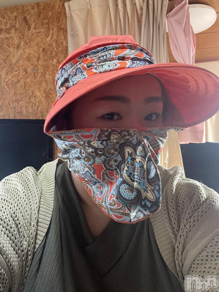 上越デリヘル上越最安値！奥様Deli急便(ジョウエツサイヤスネ！オクサマデリキュウビン) 限定レア出勤 はるか(42)の6月27日写メブログ「ぴち」