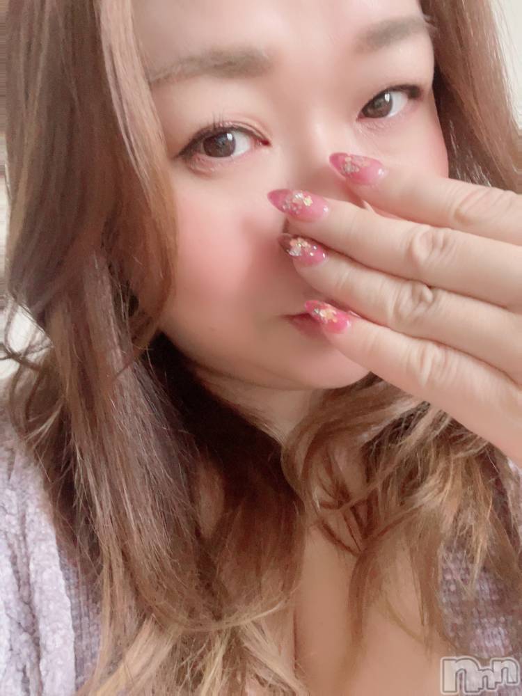 上越デリヘル上越最安値！奥様Deli急便(ジョウエツサイヤスネ！オクサマデリキュウビン) 限定レア出勤 はるか(42)の1月6日写メブログ「むにゅ」