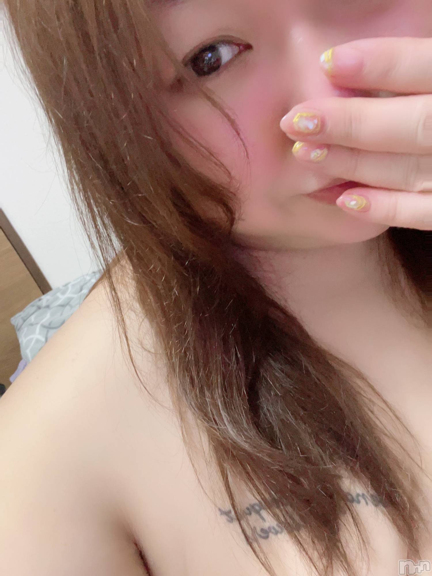 上越デリヘル上越最安値！奥様Deli急便(ジョウエツサイヤスネ！オクサマデリキュウビン)限定レア出勤 はるか(42)の2026年1月4日写メブログ「むゆ」