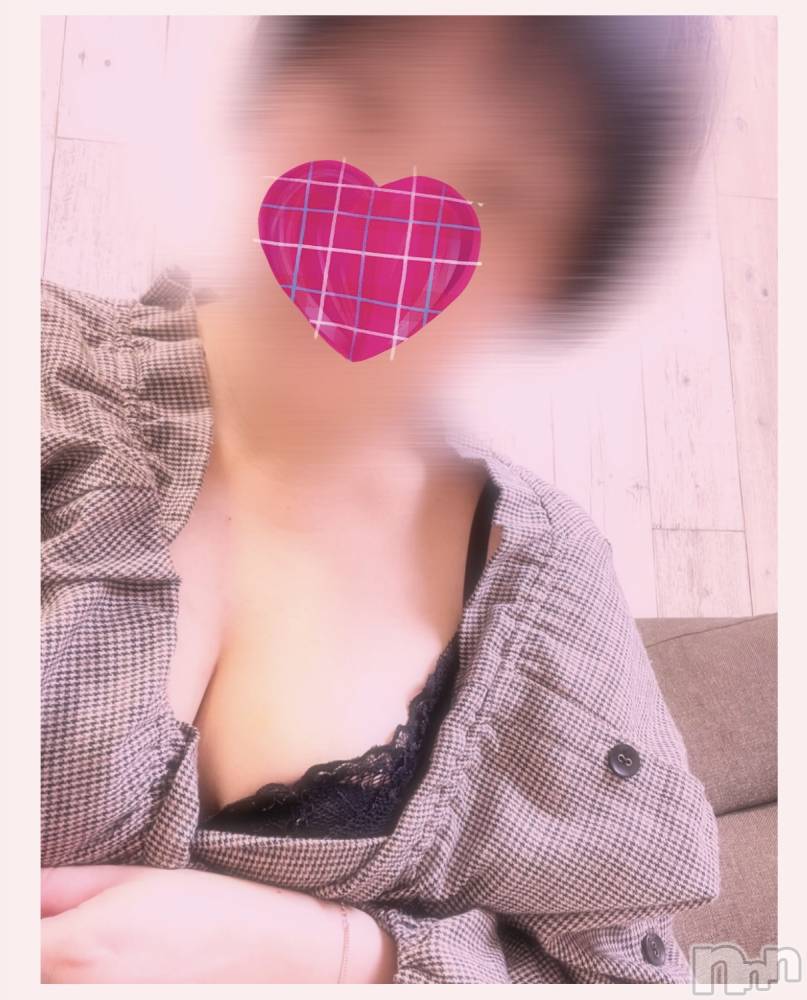 上越人妻デリヘルらぶ妻　～新潟の人妻が集う店～(ラブツマ) 池添ひなた★どＭ清楚系(34)の5月10日写メブログ「急遽出勤するよん😘」