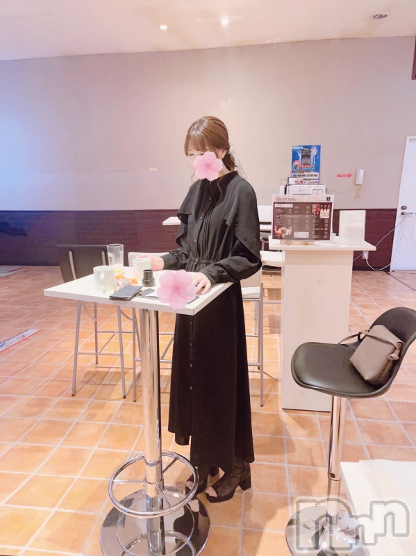 松本発デリヘルELYSION （エリシオン）(エリシオン)復帰 綺羅 kira (22)の2023年5月26日写メブログ「喪服でダーツw」