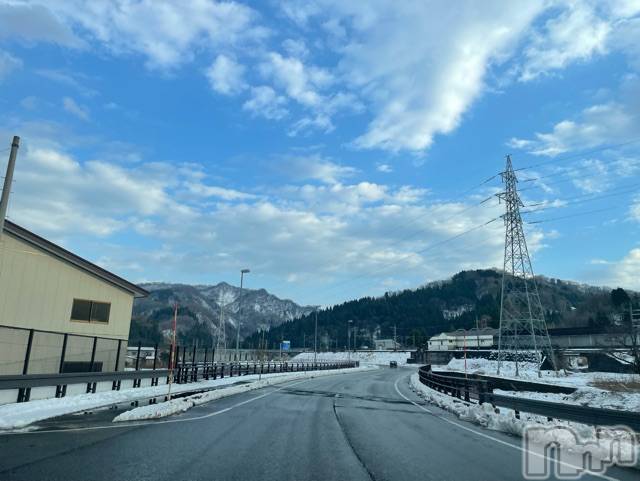 長岡デリヘルMimi(ミミ) チョコ【SPアドバイザー】(24)の12月21日写メブログ「むしかわおおすぎ？←駅🤔《🦋二連休🦋》」