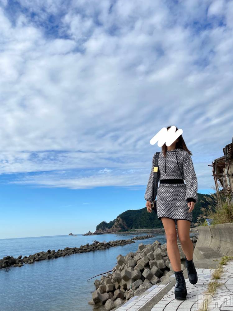 長岡デリヘルMimi(ミミ) チョコ【SPアドバイザー】(24)の10月13日写メブログ「秋冬だけど夏の終わりの笹川流れは最高」