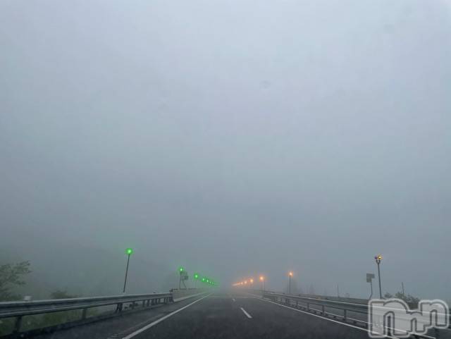 長岡デリヘルMimi(ミミ)チョコ【SPアドバイザー】(24)の2021年5月21日写メブログ「外出👱🏻‍♀️🌺💞🌸」