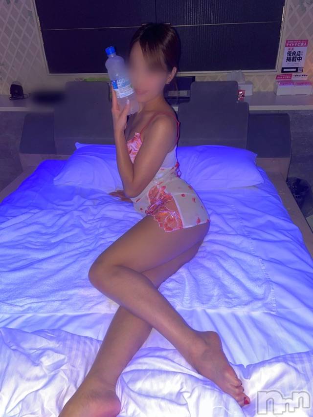 長岡デリヘルMimi(ミミ)チョコ【SPアドバイザー】(24)の2022年8月23日写メブログ「↳📸（ブラックライト意外とすき💞）」