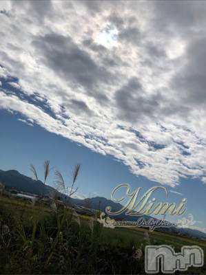 長岡デリヘル Mimi(ミミ) チョコ【SPアドバイザー】(24)の10月4日写メブログ「＊オードリーヘプバーンと秋の訪れを感じさせるトンボさん＊」