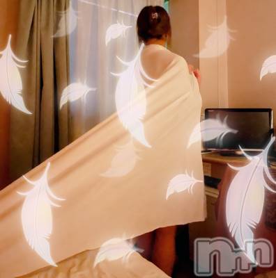 長岡デリヘル Mimi(ミミ) チョコ【SPアドバイザー】(24)の4月21日写メブログ「『ウェディングドレスごっこ🧒💞』」