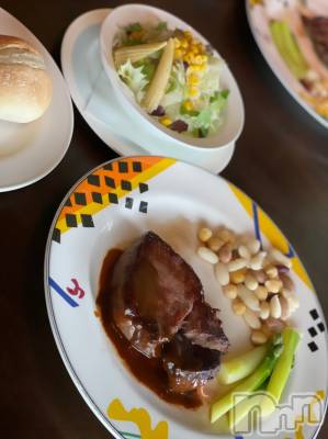 長岡デリヘル Mimi(ミミ) チョコ【SPアドバイザー】(24)の7月8日写メブログ「もぐもぐタイム😍🎀✌🏾」