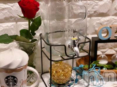 長岡デリヘル Mimi(ミミ) チョコ【SPアドバイザー】(24)の12月1日写メブログ「🌹が花瓶にはいりましたあー！💞」