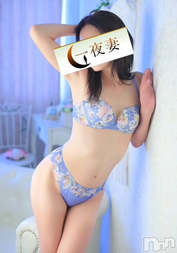新潟人妻デリヘル(イチヤヅマ)の2022年9月15日お店速報「まだまだ予約可能♪バイブ・ローター無料!! 一期一会を楽しんでください！」