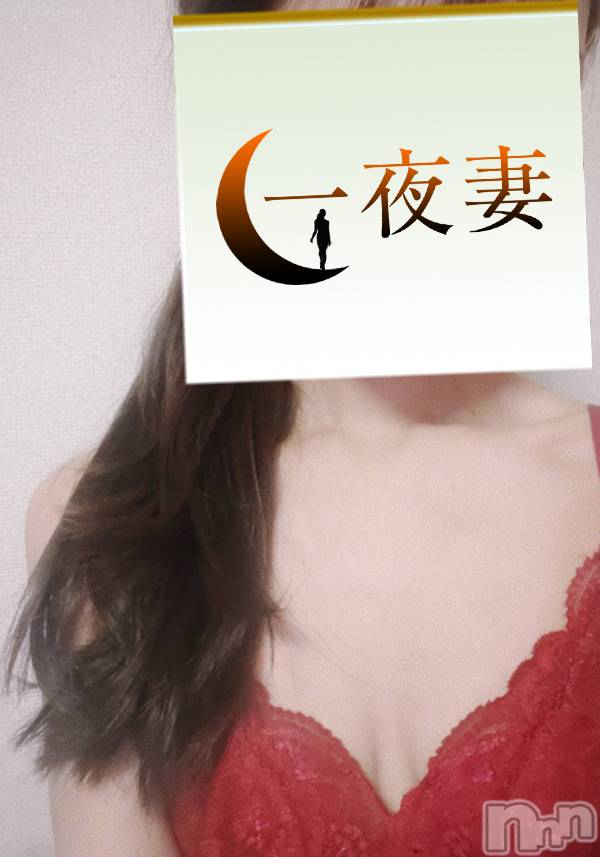 新潟人妻デリヘル(イチヤヅマ)の2023年2月27日お店速報「朝からムラムラしてる旦那様お待ちしてます！綺麗な人妻と禁断の時間」