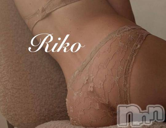 新潟人妻デリヘル一夜妻(イチヤヅマ) りこ/笑顔が素敵(34)の10月7日写メブログ「出勤しました！」