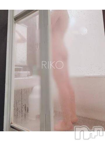 新潟人妻デリヘル一夜妻(イチヤヅマ)りこ/笑顔が素敵(34)の2021年10月1日写メブログ「10月始まったのに物騒すぎん？」
