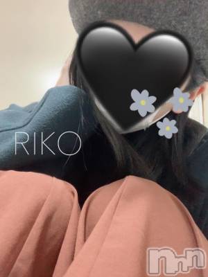 新潟人妻デリヘル 一夜妻(イチヤヅマ) りこ/笑顔が素敵(34)の12月27日写メブログ「18時～出勤です！「海鮮の口なんです」」