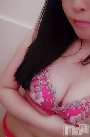 新潟人妻デリヘル一夜妻(イチヤヅマ)かおり(30)の2023年8月18日写メブログ「ウサギさんと遊びたい…♡」