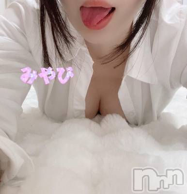 新潟人妻デリヘル 一夜妻(イチヤヅマ) みやび(28)の11月11日写メブログ「あっためて」