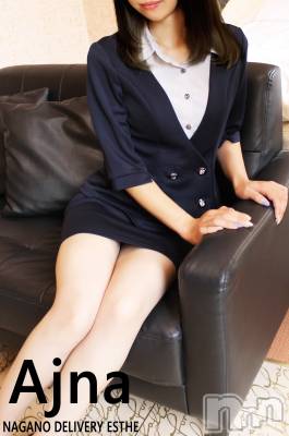 滝澤   まりな(29) 身長161cm、スリーサイズB85(C).W57.H84。長野風俗エステ salon Ajna(アジュナ)在籍。