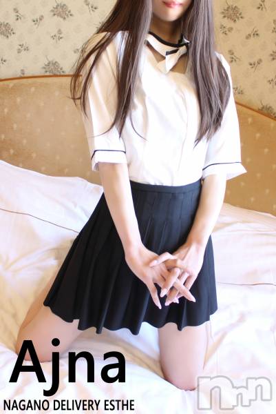 滝澤   まりな