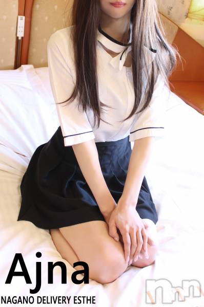 滝澤   まりな