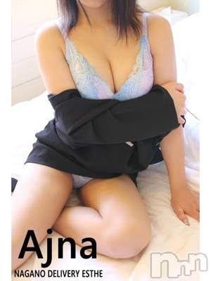望月 なお
