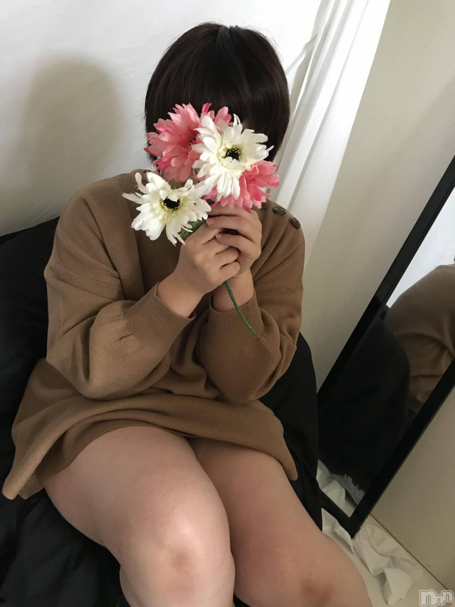上越人妻デリヘルらぶ妻　～新潟の人妻が集う店～(ラブツマ)小松えり★パイパン潮吹き(45)の2019年12月15日写メブログ「こんばんは」