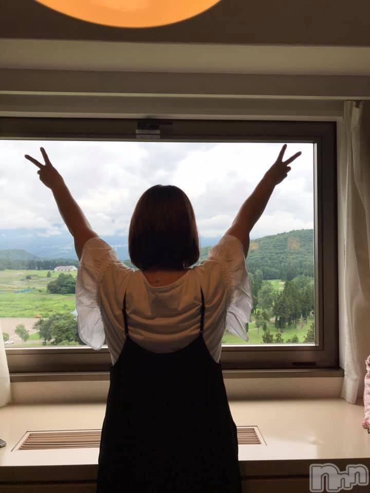 上越人妻デリヘルらぶ妻　～新潟の人妻が集う店～(ラブツマ)小松えり★パイパン潮吹き(45)の2024年3月21日写メブログ「ワタシのこと」
