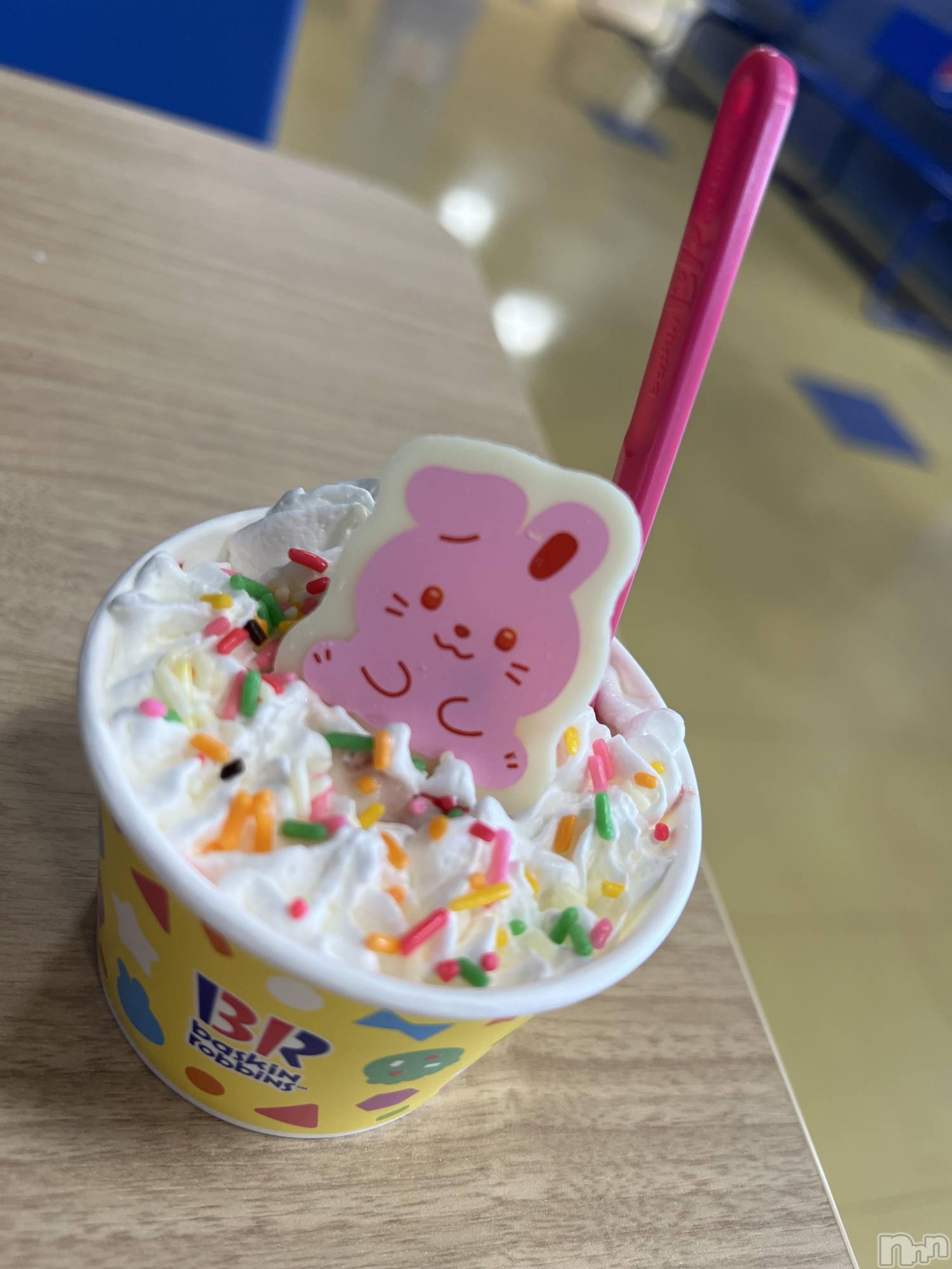 上越人妻デリヘルらぶ妻　～新潟の人妻が集う店～(ラブツマ)小松えり★パイパン潮吹き(45)の2025年5月31日写メブログ「甘いもの」